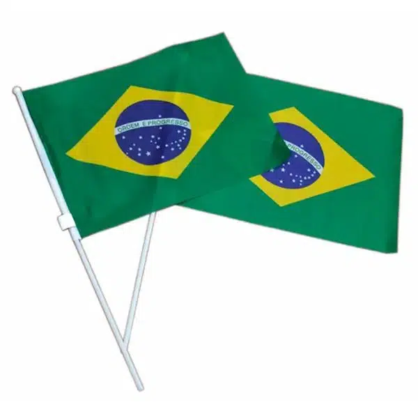 Bandeiras plásticas do Brasil com haste torcedor